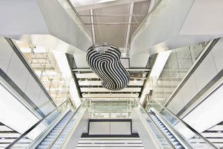 Illustration for article titled Digital Sculpture at Heathrow Airport Demonstrates that Every Cloud Has a Silver Lining